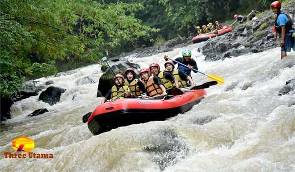 Arung Jeram di Cisadane bogor