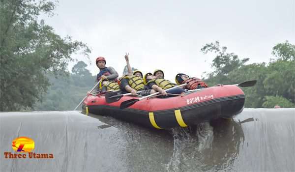 Arung Jeram di Cisadane Bogor