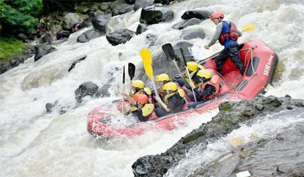 Harga Paket Rafting di Bogor