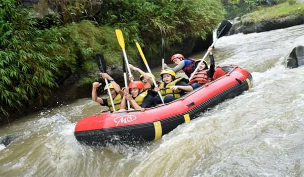 Paket Rafting Bogor