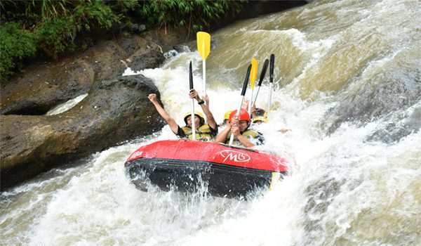 Paket Rafting Bogor