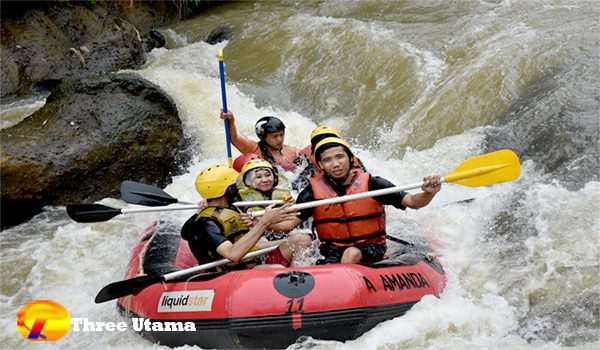 Paket Rafting Bogor