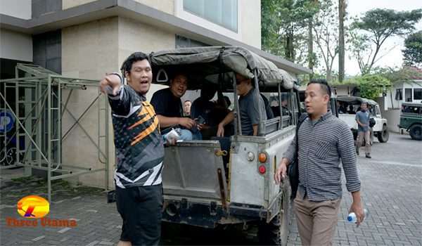 arung jeram cisarua puncak dan offroad di bogor