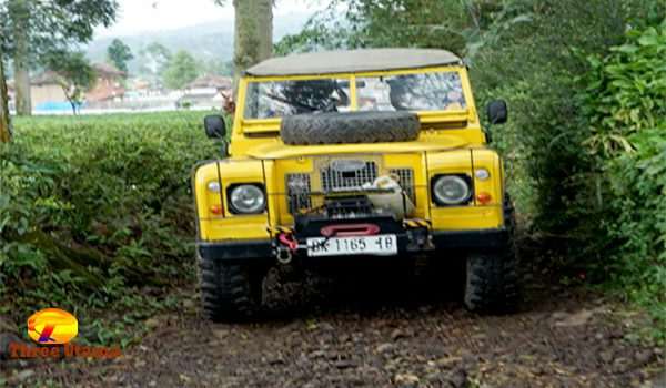 arung jeram cisarua puncak dan offroad di bogor