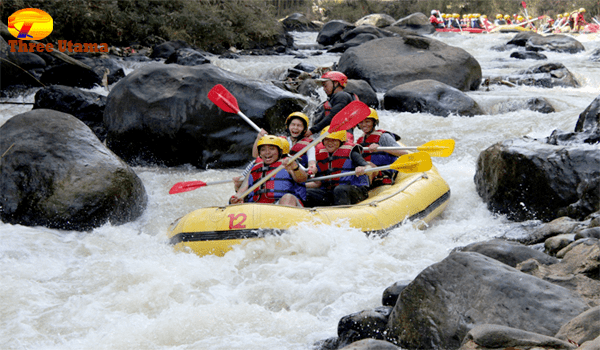 Paket Wisata Rafting Terbaik