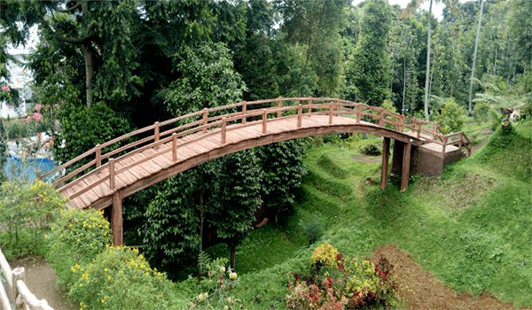 Taman Wisata Cigwa Puncak