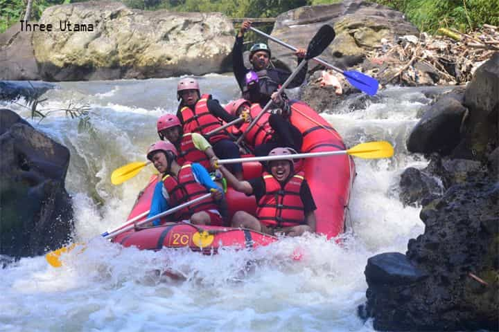 Paket Rafting Cisadane Bogor